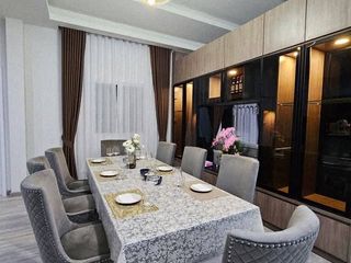 Casa en alquiler de 4 habitaciones en Bang Lamung, Chonburi