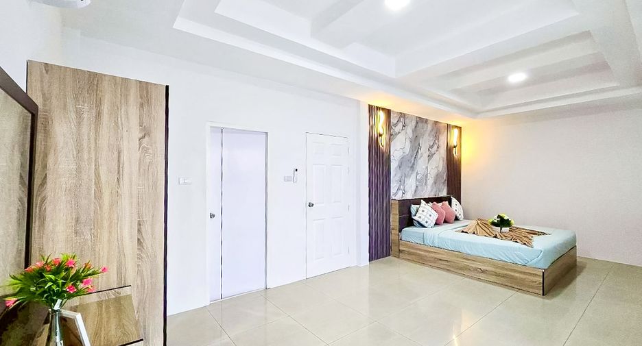For rent 4 bedrooms house in Bang Lamung, Chonburi