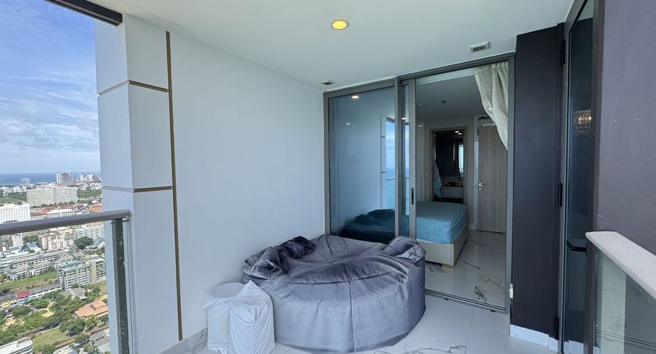 For sale 2 bedrooms condo in Jomtien, Pattaya