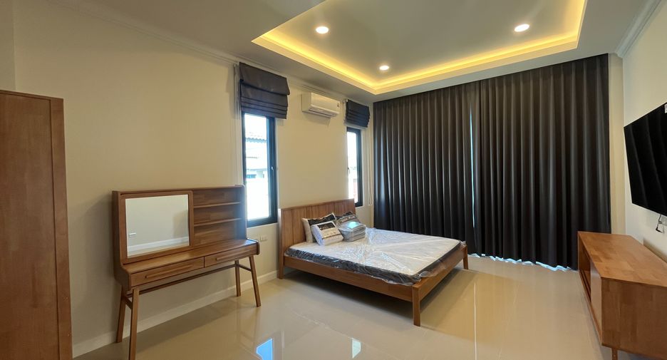 出租 3 卧室 独立屋 在 Bang Lamung, Chon Buri