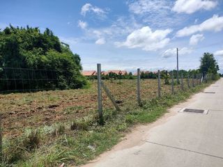 出售 土地 在 Bang Lamung, Chon Buri