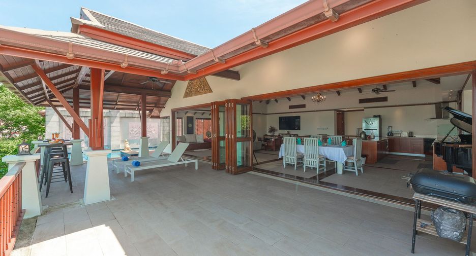 For sale 3 bedrooms villa in Kathu, Phuket