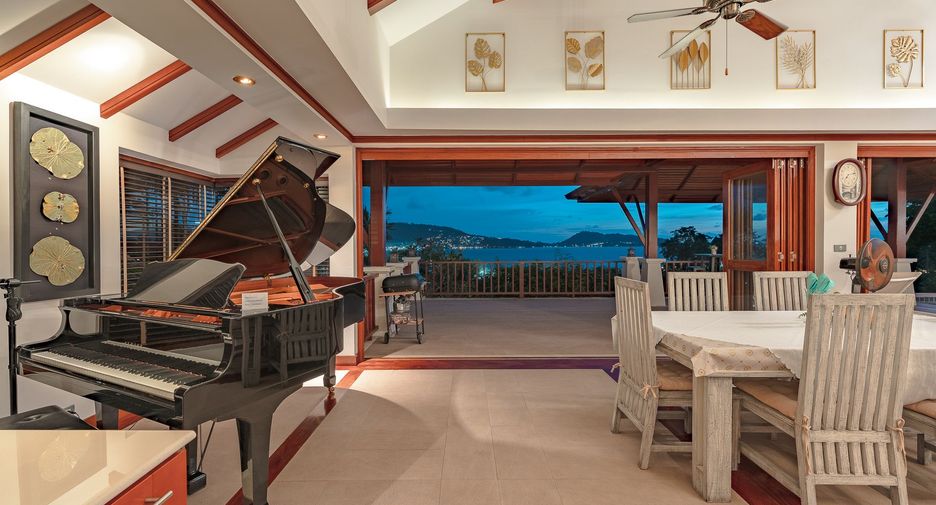 For sale 3 bedrooms villa in Kathu, Phuket