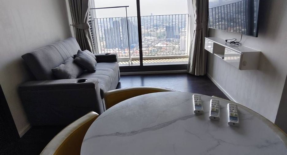 For rent 2 bedrooms condo in Bang Na, Bangkok