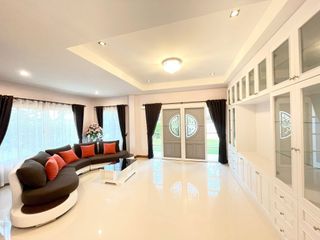 For rent 5 bedrooms house in San Sai, Chiang Mai