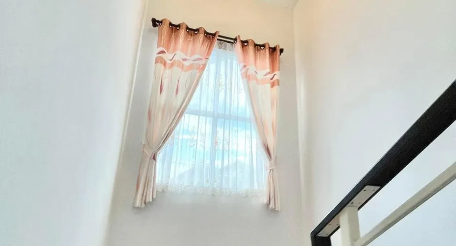 For rent 4 bedrooms house in Doi Saket, Chiang Mai