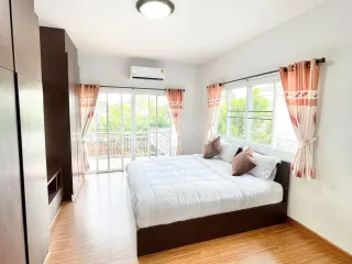 For rent 4 bedrooms house in Doi Saket, Chiang Mai