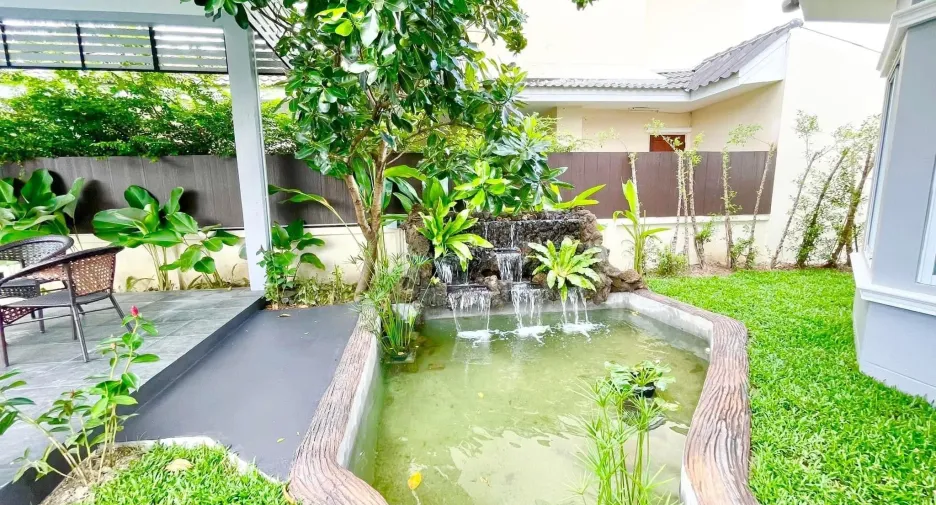 For rent 4 bedrooms house in Doi Saket, Chiang Mai