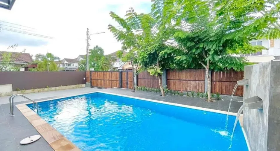 For rent 4 bedrooms house in Doi Saket, Chiang Mai