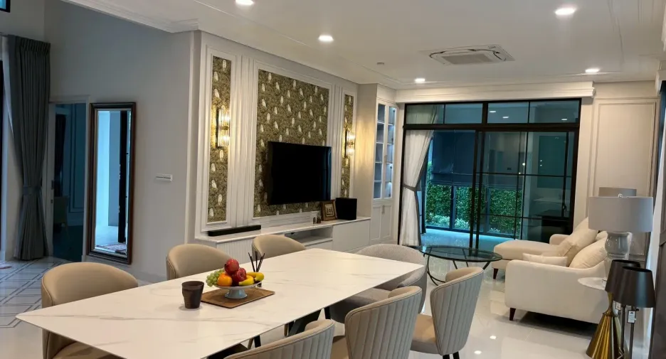 For rent 4 bedrooms house in Bang Phli, Samut Prakan