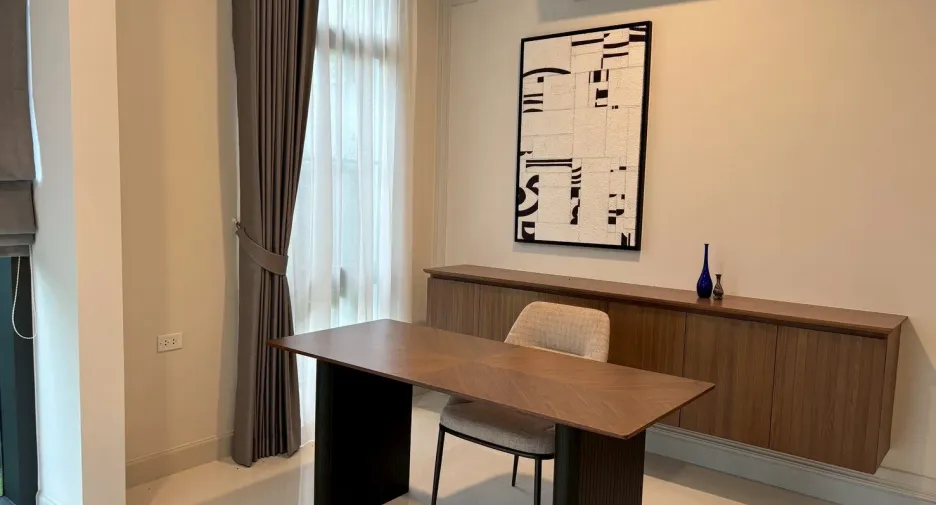 For rent 4 bedrooms house in Bang Phli, Samut Prakan