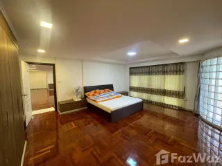 For rent 3 bedrooms apartment in Watthana, Bangkok