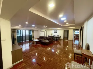 For rent 3 bedrooms apartment in Watthana, Bangkok
