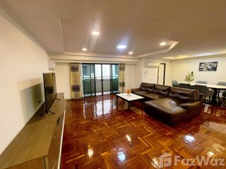 For rent 3 bedrooms apartment in Watthana, Bangkok