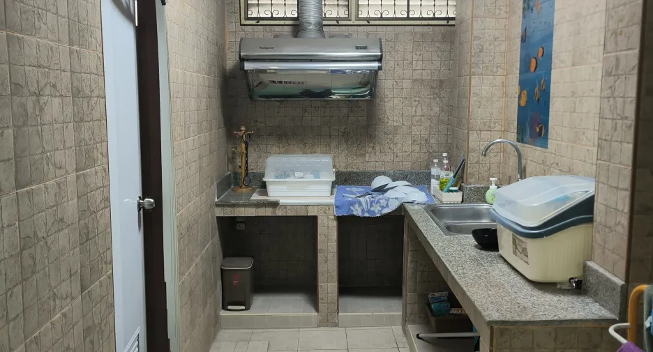 Reihenhaus zum Kauf mit 2 Zimmer in Rat Burana, Bangkok