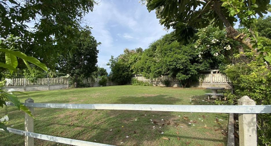 For sale 3 bedrooms house in Cha Am, Phetchaburi
