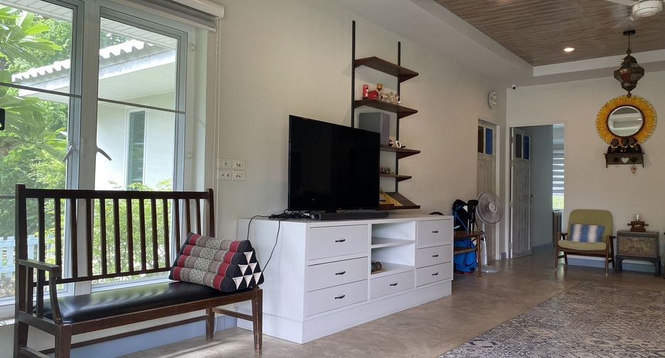 For sale 3 bedrooms house in Cha Am, Phetchaburi