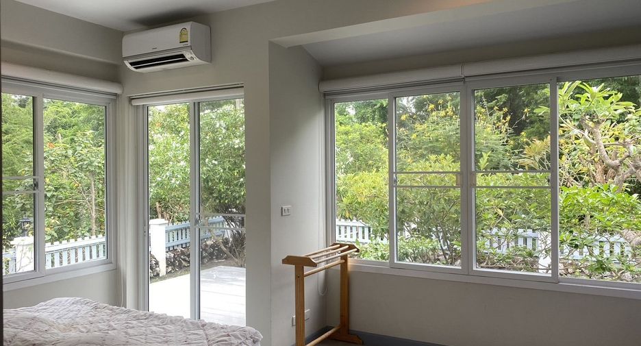 For sale 3 bedrooms house in Cha Am, Phetchaburi