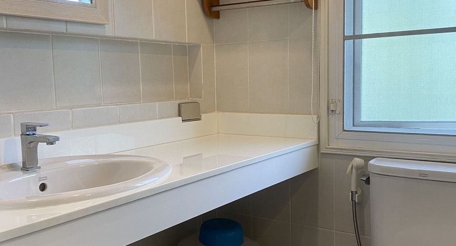 For sale 3 bedrooms house in Cha Am, Phetchaburi