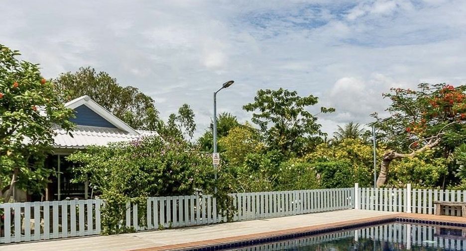 For sale 3 bedrooms house in Cha Am, Phetchaburi