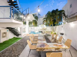 Haus zur Miete mit 5 Zimmer in Bang Lamung, Chonburi