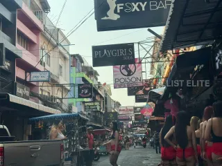 À vendre 1 chambre maison à Bang Lamung, Chonburi