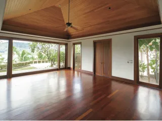 For sale 4 bedrooms villa in Kathu, Phuket