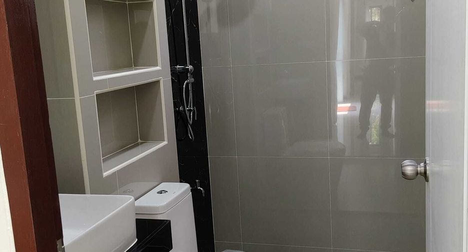 À vendre 3 chambres maison à Doi Saket, Chiang Mai