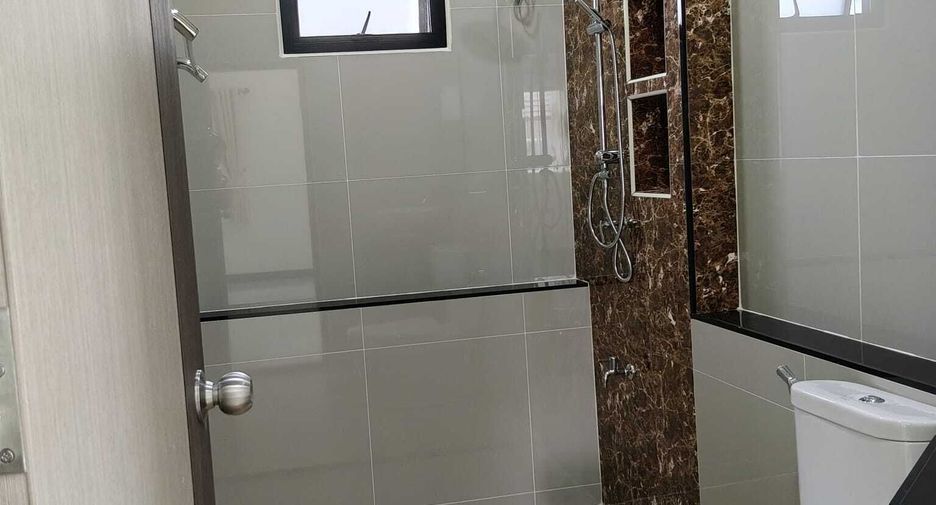 À vendre 3 chambres maison à Doi Saket, Chiang Mai