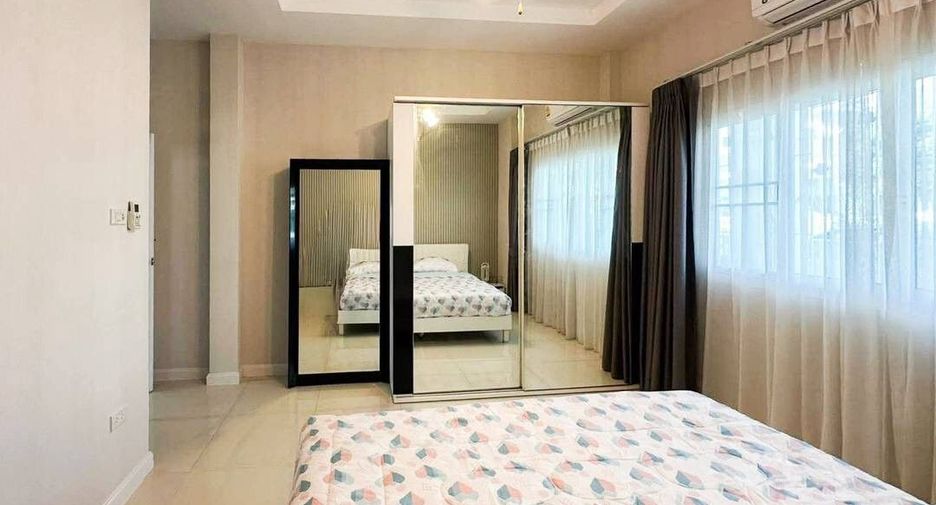 For rent 3 bedrooms house in Bang Lamung, Chonburi