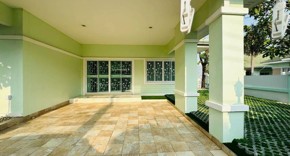For rent 3 bedrooms house in Bang Lamung, Chonburi