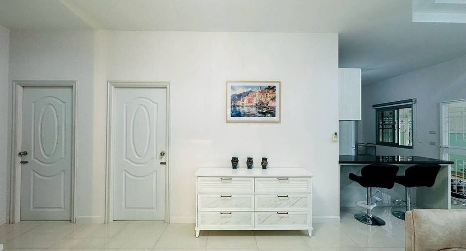 For rent 3 bedrooms house in Bang Lamung, Chonburi