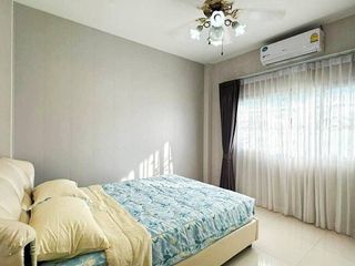 Haus zur Miete mit 3 Zimmer in Bang Lamung, Chonburi