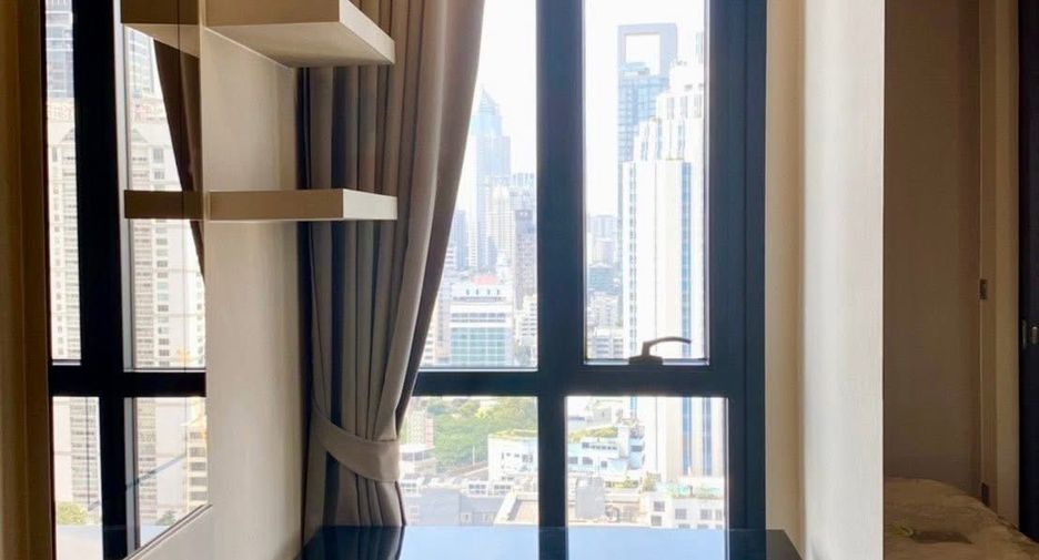 For rent studio condo in Khlong Toei, Bangkok