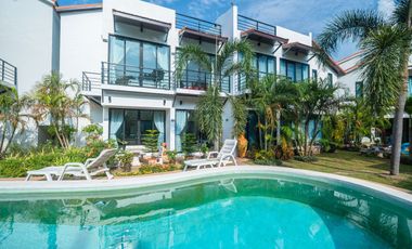 Haus zum Kauf mit 2 Zimmer in Bang Lamung, Chonburi