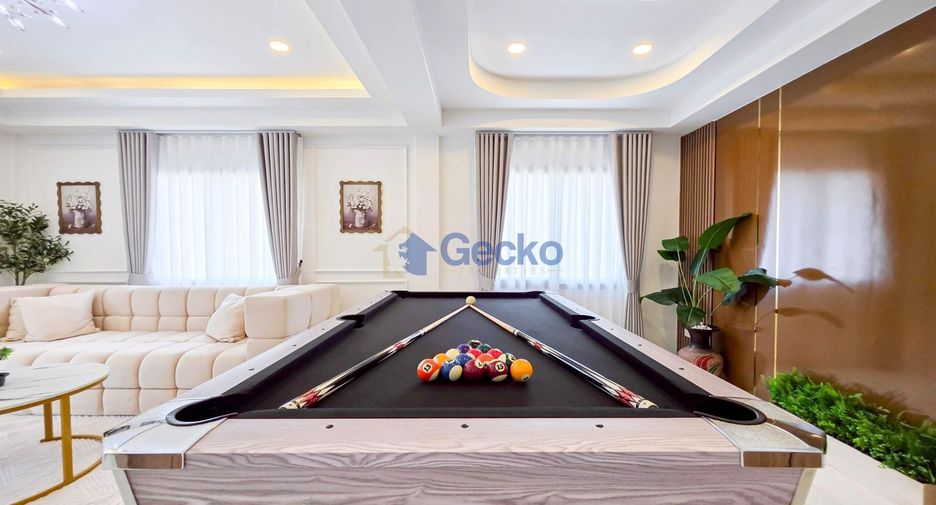 Casa en venta de 5 habitaciones en Bang Lamung, Chonburi