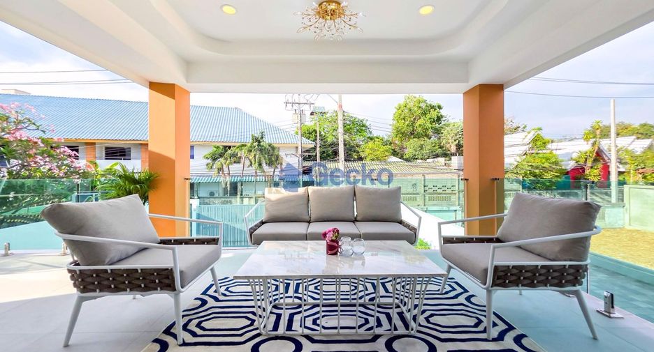 Casa en venta de 5 habitaciones en Bang Lamung, Chonburi