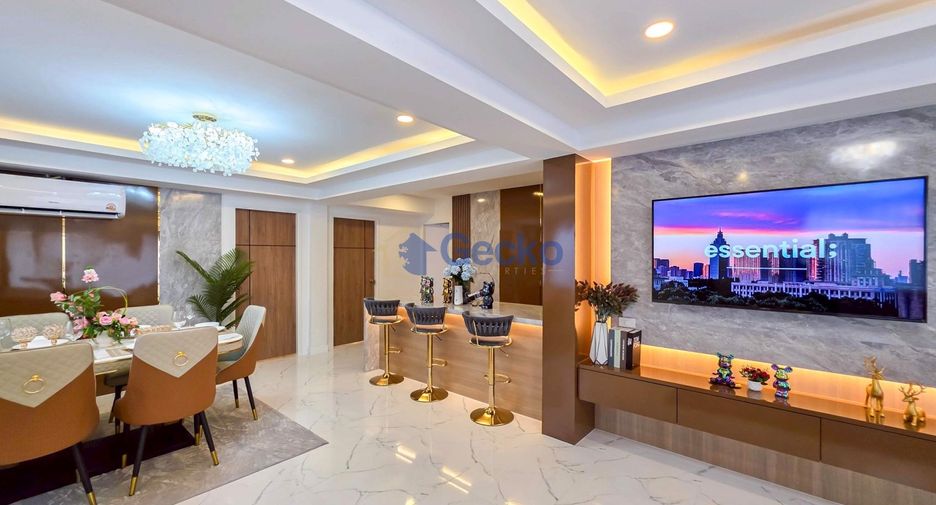 Casa en venta de 5 habitaciones en Bang Lamung, Chonburi