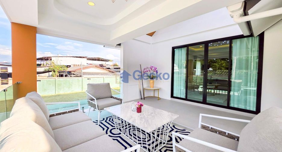 Casa en venta de 5 habitaciones en Bang Lamung, Chonburi