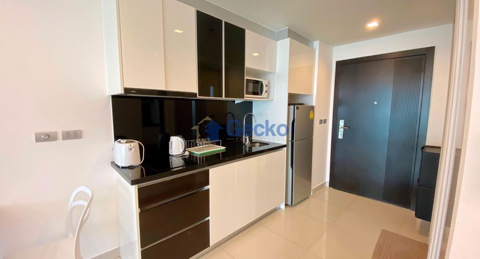 For sale 1 bed condo in Bang Lamung, Chonburi
