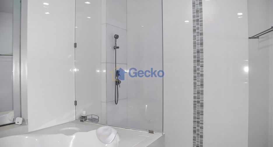 For sale 2 bedrooms condo in Bang Lamung, Chonburi