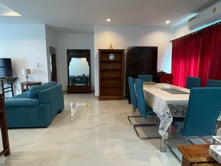 À louer 3 chambres maison à Bang Lamung, Chonburi