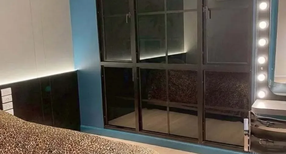 For sale 3 bedrooms condo in Pathum Wan, Bangkok