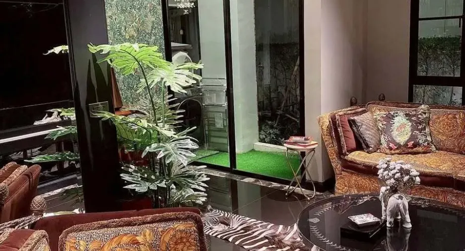 For sale 3 bedrooms condo in Pathum Wan, Bangkok