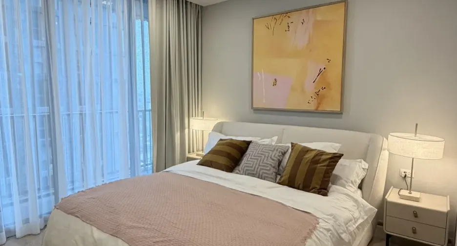 For rent 2 bedrooms condo in Ratchathewi, Bangkok
