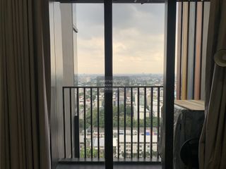 For rent 1 bed condo in Phra Khanong, Bangkok