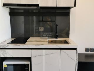 For rent 1 bed condo in Phra Khanong, Bangkok