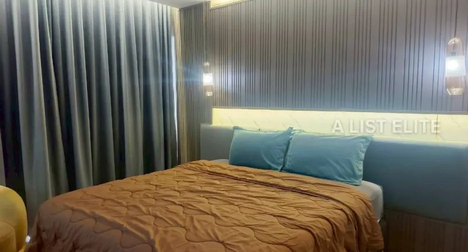 Casa en alquiler de 7 habitaciones en Bang Lamung, Chonburi