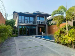 À louer 7 chambres maison à Bang Lamung, Chonburi