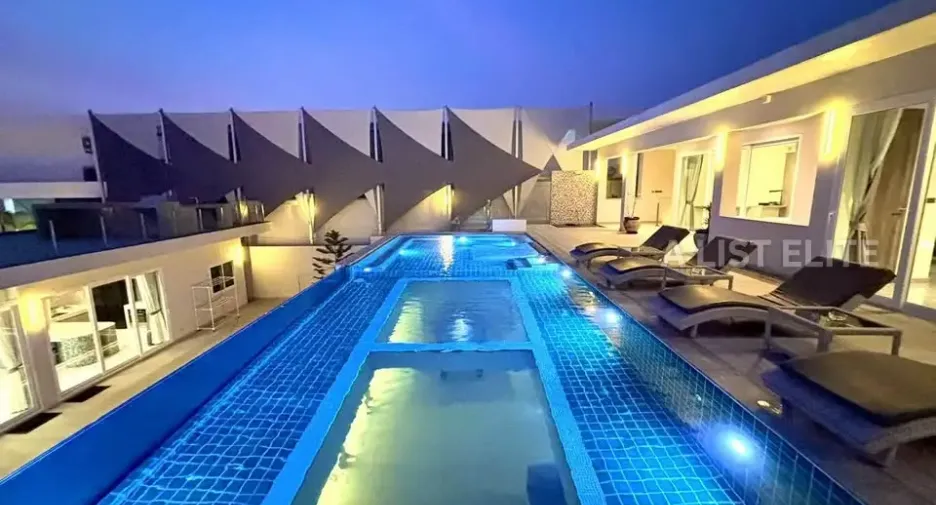 For rent 6 bedrooms house in Bang Lamung, Chonburi